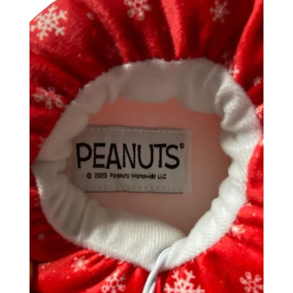 Peanuts Snoopy & Belle Plush Slippers Kids Size 13/1  Holiday Ice Skating